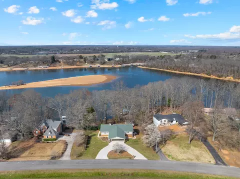 View/Area - 182 Loop Dr, Winchester, TN 37398 photo 3 of 5