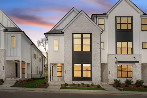2060 Conductor Ln, Thompsons Station, TN 37179