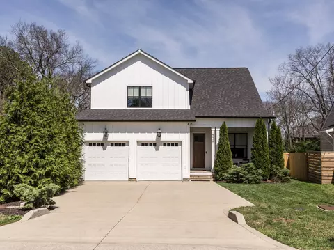 526 Radnor St, Nashville, TN 37211