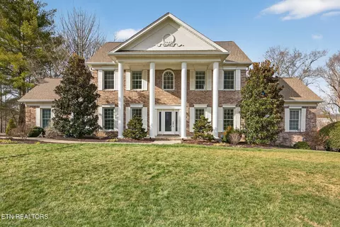 20 Palisades Pkwy, Oak Ridge, TN 37830