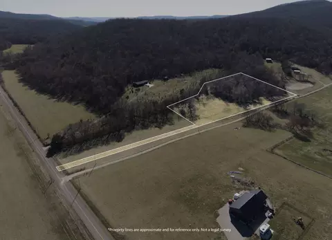 4361 Dark Hollow Rd, Mcminnville, TN 37110