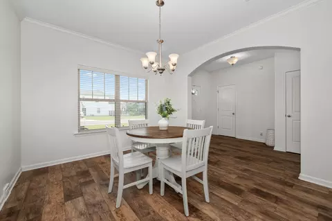 Dining - 1113 Dunkirk Ln, Murfreesboro, TN 37129 photo 2 of 2