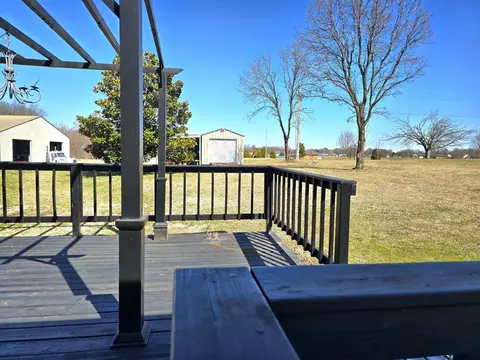 Exterior - 1381 Tom Grissom Rd, Morrison, TN 37357 photo 16 of 18