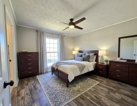 Bedroom - 1381 Tom Grissom Rd, Morrison, TN 37357 photo 7 of 9