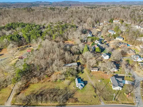 714 Mill Creek Rd, Rocky Face, GA 30740