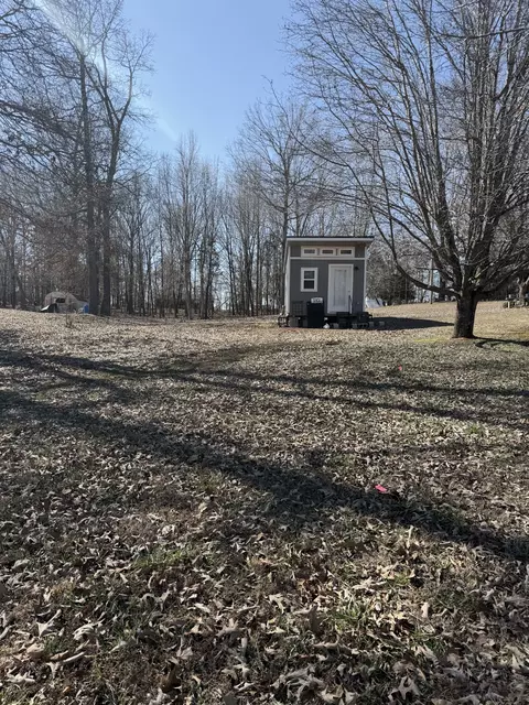 343 Wesley Ln, Cadiz, KY 42211