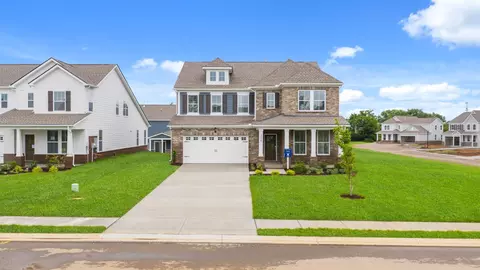 Exterior - 1321 Essem Dr, Murfreesboro, TN 37130 photo 2 of 9