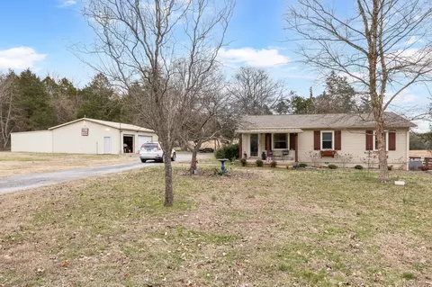 885 Lock 5 Rd, Lebanon, TN 37087