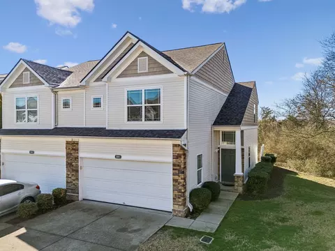 2001 Lavender Ct, Spring Hill, TN 37174