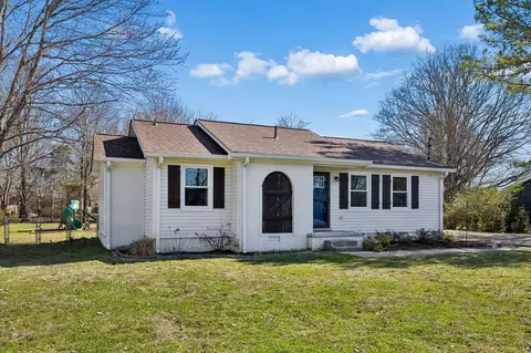 277 S Meribeth Ln, Christiana, TN 37037