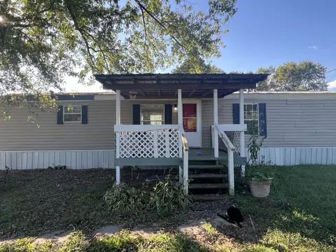 3527 New Home Rd, Trenton, GA 30752
