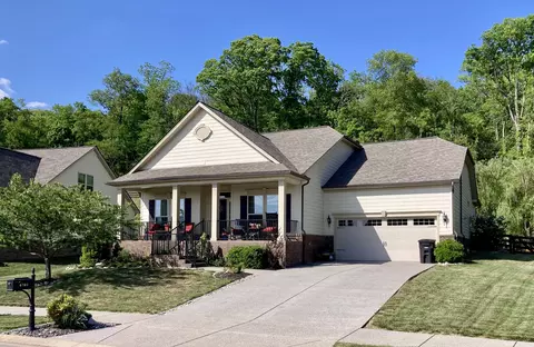6781 Pleasant Gate Ln, College Grove, TN 37046