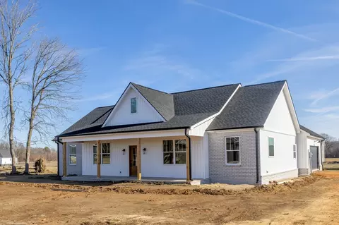 40 Ellie Ct, Mayfield, KY 42066