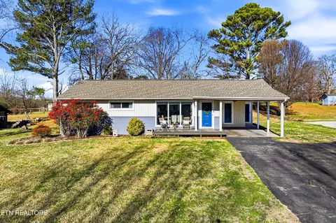 1213 Stillwell Dr, Knoxville, TN 37912