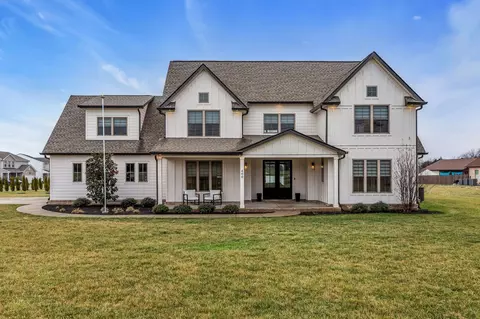 400 Rucker Rd, Murfreesboro, TN 37127