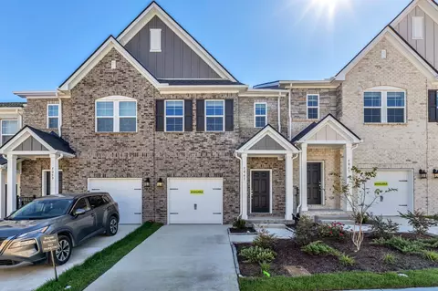 5042 Dayflower Dr, Hermitage, TN 37076