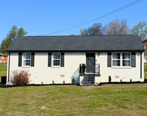 301 Carol Dr, Columbia, TN 38401