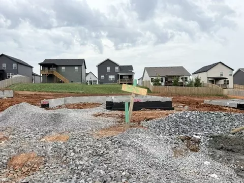 364 Cardinal Crk, Clarksville, TN 37040