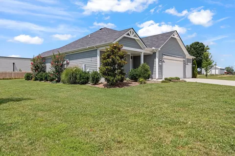 Exterior - 26 Mimosa Dr, Decherd, TN 37324 photo 6 of 9