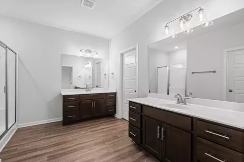 Entry Way - 26 Mimosa Dr, Decherd, TN 37324 photo 12 of 13