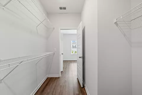 Entry Way - 26 Mimosa Dr, Decherd, TN 37324 photo 4 of 13
