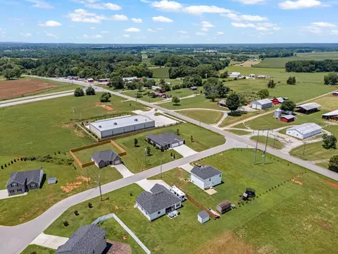 View/Area - 26 Mimosa Dr, Decherd, TN 37324 photo 9 of 16