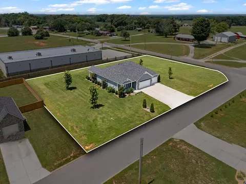 View/Area - 26 Mimosa Dr, Decherd, TN 37324 photo 12 of 16