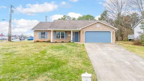 2601 Druid Hill Dr, Maryville, TN 37804