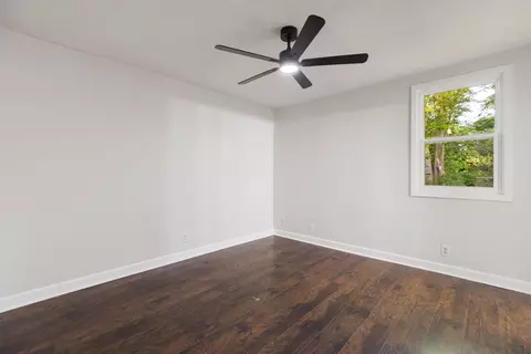 Bedroom - 1446 E Cedar Ln, Madison, TN 37115 photo 3 of 6