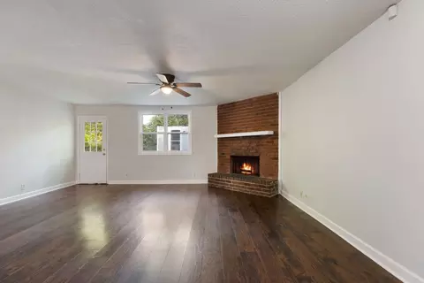 Living - 1446 E Cedar Ln, Madison, TN 37115 photo 4 of 6