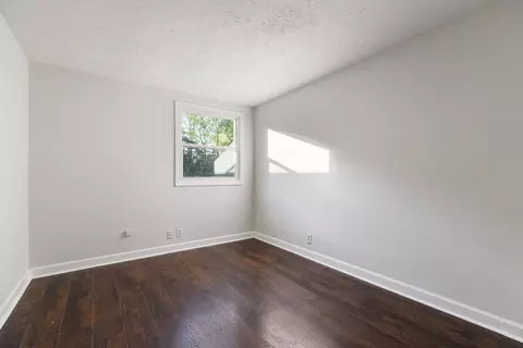 Bedroom - 1446 E Cedar Ln, Madison, TN 37115 photo 5 of 6