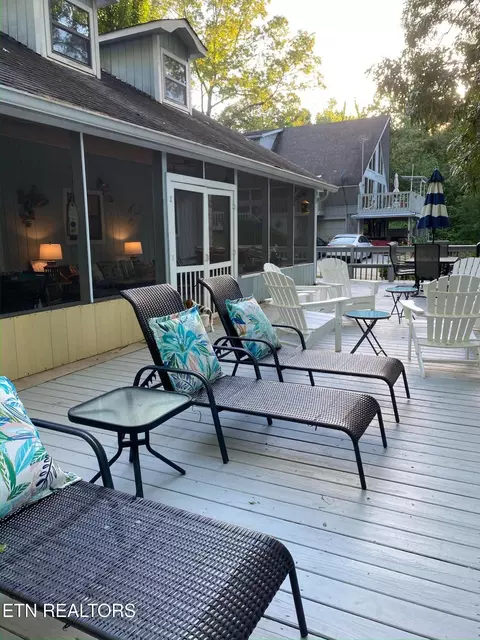 137 Lake Forest Ln, Spring City, TN 37381