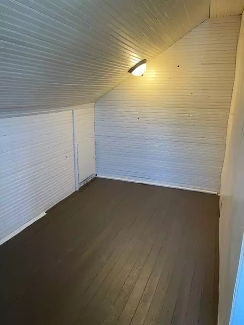Bedroom - 301 Bennett St, Decherd, TN 37324 photo 3 of 3