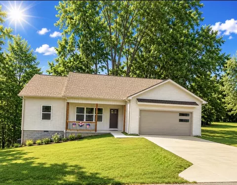 8634 Holmes Creek Rd, Smithville, TN 37166