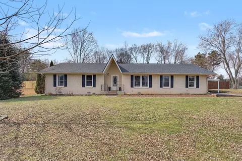 1226 Coffee Ave, Murfreesboro, TN 37129