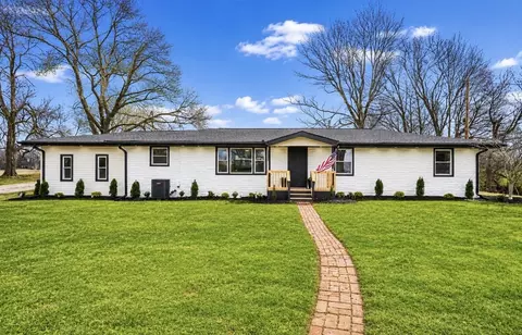 5963 Wayman Dunn Rd, Springfield, TN 37172
