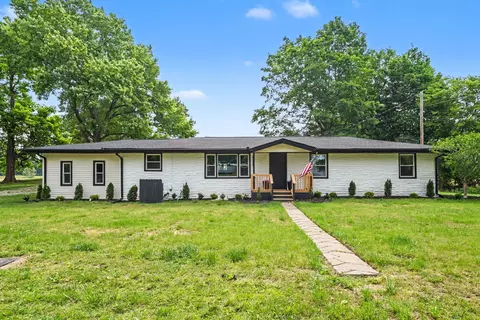 5963 Wayman Dunn Rd, Springfield, TN 37172