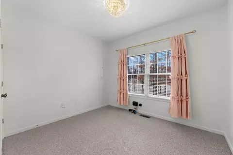 Bedroom - 140 Bogey Loop, Counce, TN 38326 photo 2 of 4