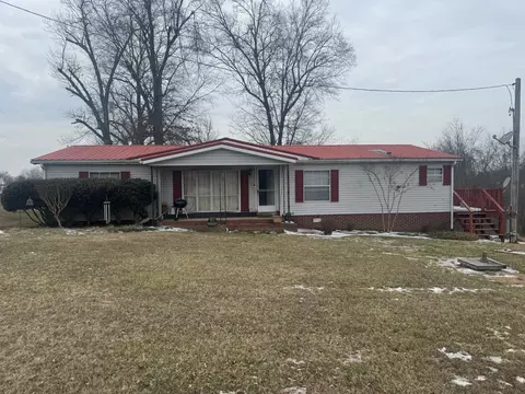 336 E Biggs Rd # B, Portland, TN 37148
