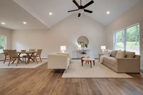 Living - 766 Billy Wynn Rd, Dickson, TN 37055 photo 1 of 3