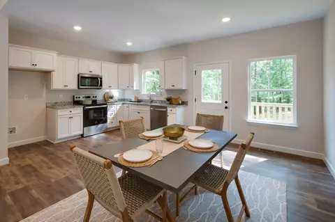 Dining - 766 Billy Wynn Rd, Dickson, TN 37055 photo 1 of 1