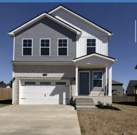 370 Cardinal Crk, Clarksville, TN 37040