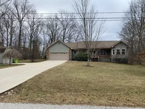 618 Apoka Ln, Crossville, TN 38572