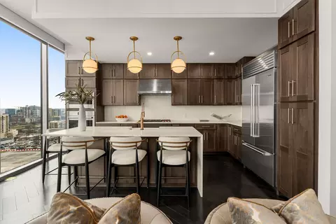 1616 W End Ave #1704, Nashville, TN 37203