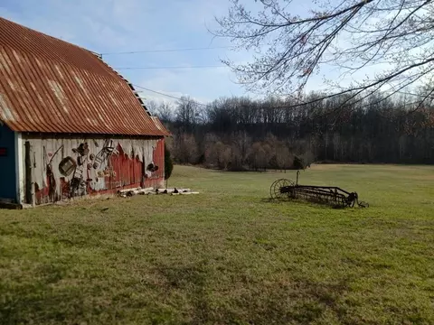 0 Buck Perry Rd, Bethpage, TN 37022