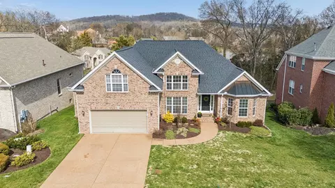 5216 Ravens Gln, Nashville, TN 37211