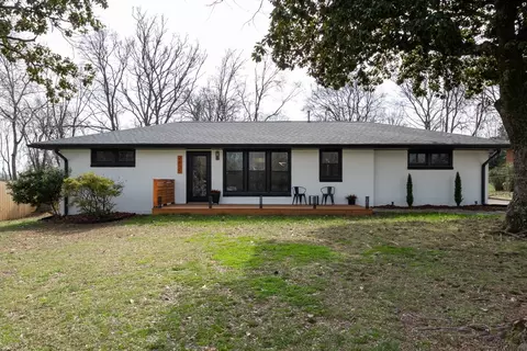 2835 Lakeland Dr, Nashville, TN 37214