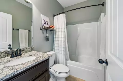 Bath - 205 Amazonway Rdg, Murfreesboro, TN 37130 photo 6 of 6