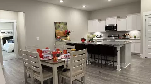 1424 Suzanne Dr, Murfreesboro, TN 37128
