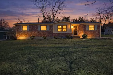 2428 Kimberly Dr, Nashville, TN 37214